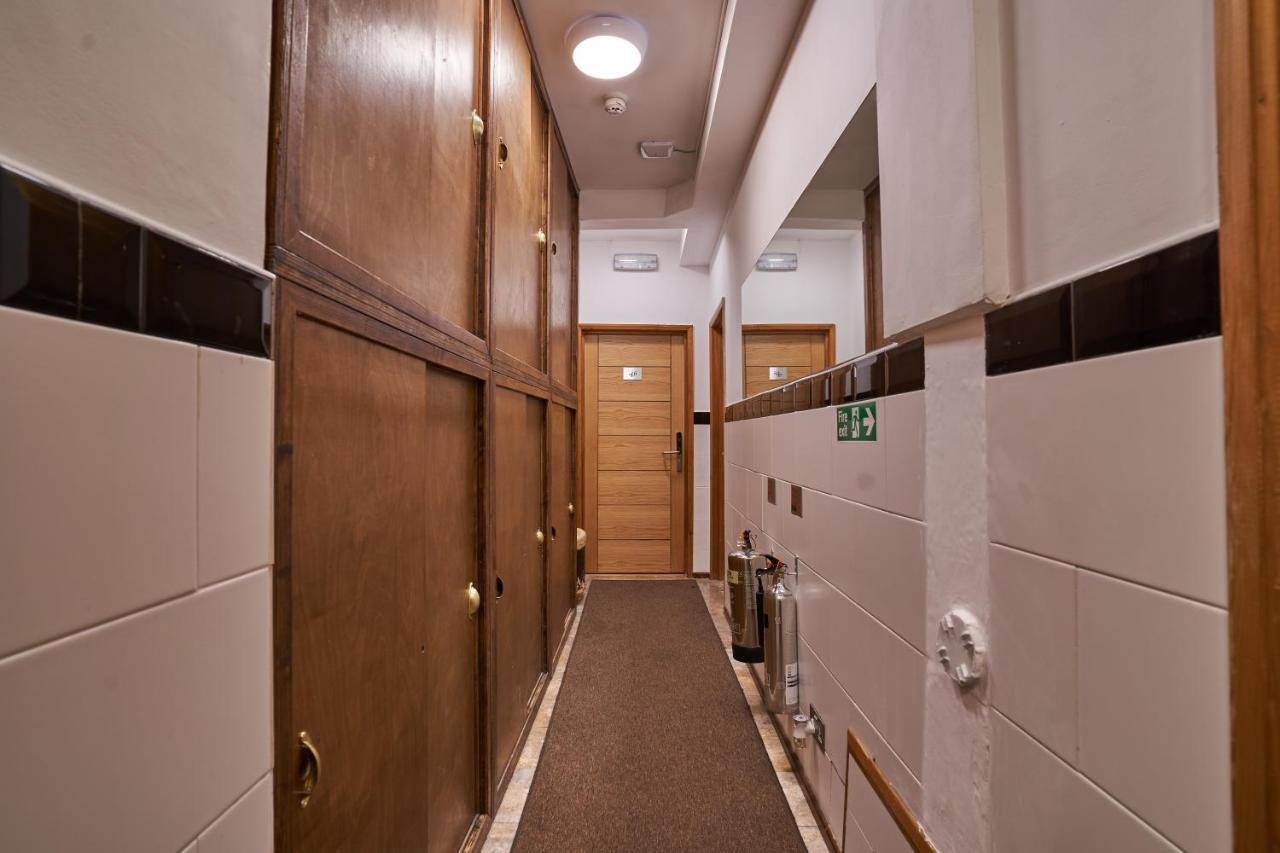 Savoy Apartments London Exterior photo